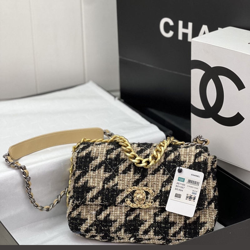 Ch*el 19 bags